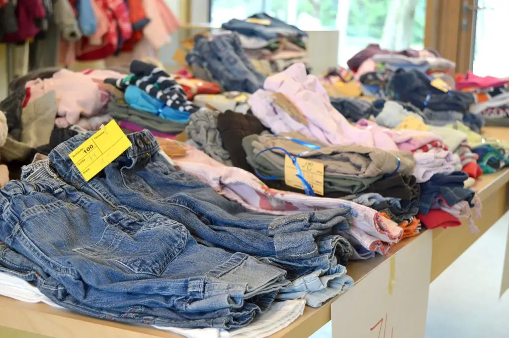 used clothes shop- frugal living tips for moms in 2020